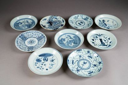Collection de neuf Coupes rondes. Décor de...
