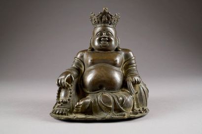Milofo, Bouddha de la prospérité. Dans sa...