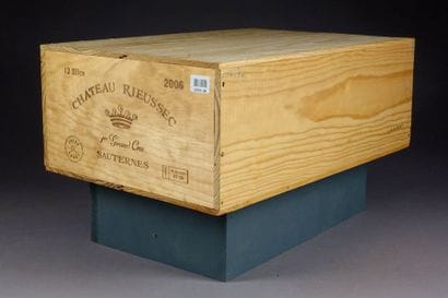 Chateau Rieussec 2006. (12 bouteilles). Grand...