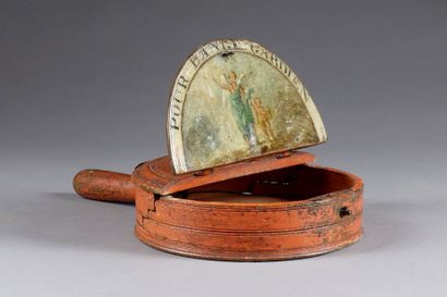 Tronc de Quête de Forme ronde. Prise tournée....