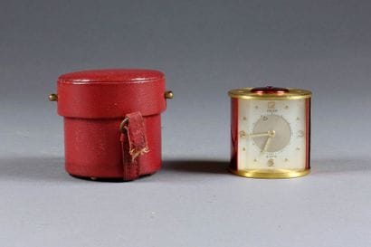 JAEGER-LECOULTRE
Pendulette de voyage cylindrique....