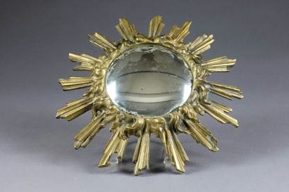 Petit Miroir “Soleil“. A glace sorcière....