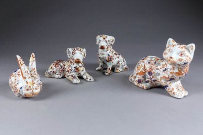 Chiens, Chat et Lapin. Quatre animaux en...