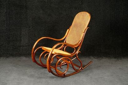 Fischel - Rocking Chair. Dossier et assise...