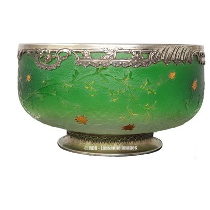 BACCARAT
花岗岩玻璃 