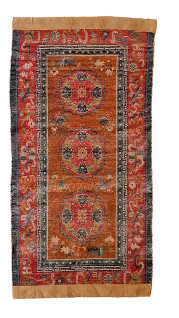 RUGS - TIBET (1900-1930)
Thick hand-woven...