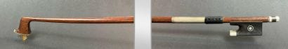 Violin ARCHET
Illegible signature trace....