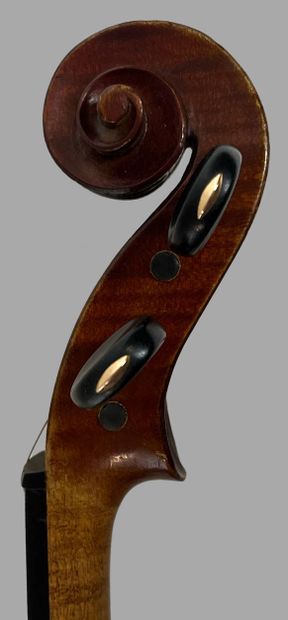 CARRESSA & FRENCH VIOLIN
Carrying label CARRESSA...