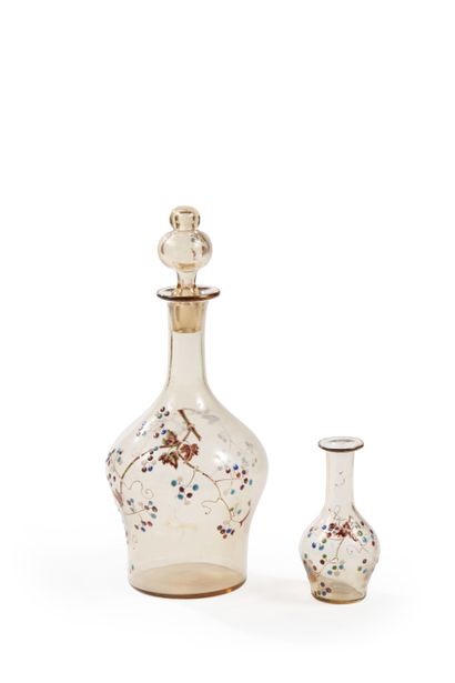 ÉMILE GALLE (1846-1904)

Carafe et petit...