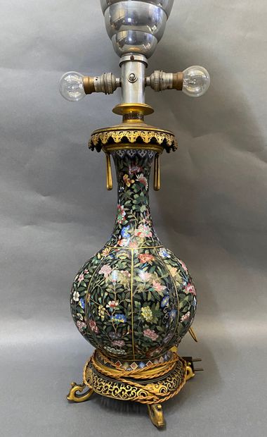 Pied de lampe en bronze cloisonné et monture...