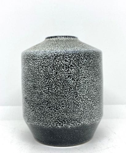 LALLEMANT

Vase en faience.

H. : 12cm