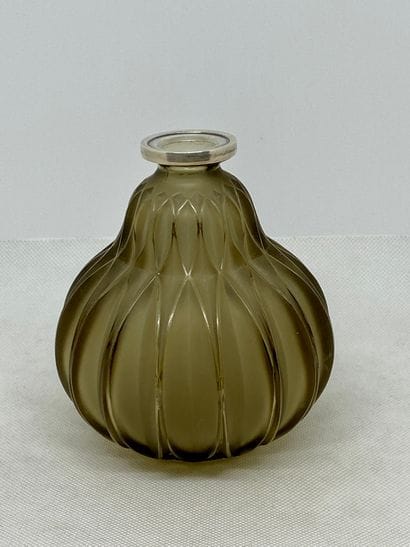 SABINO FRANCE

Vase soliflore en pâte de...