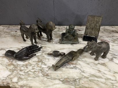 ASIE et divers
Ensemble de sujets en bronze...