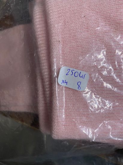 Ensemble de trois gilets pour femme, deux...
