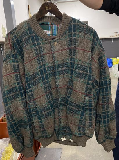 Ensemble de trois gilets pour femme, deux...