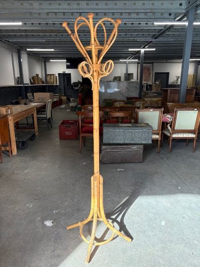 Travail vers 1950-60
Porte manteau en bambou
H...