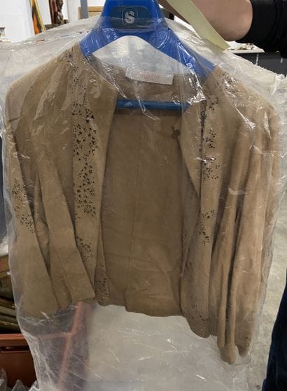 Ensemble comprenant trois blazers en lin...