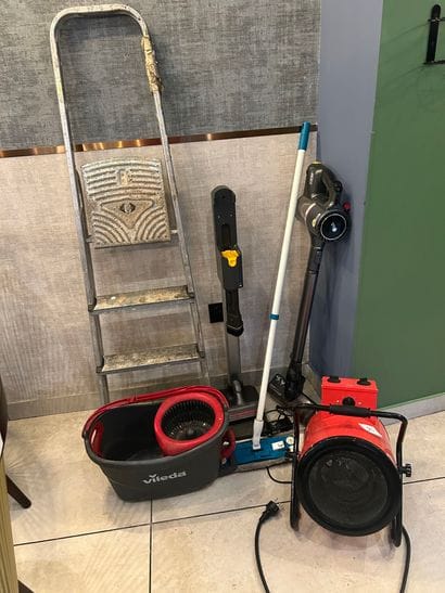 Lot comprenant 1 chauffage d'atelier (sans...