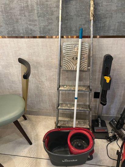 Lot comprenant 1 chauffage d'atelier (sans...