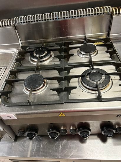 1 plaque de cuisson 4 feux gaz MBM 

**Le...