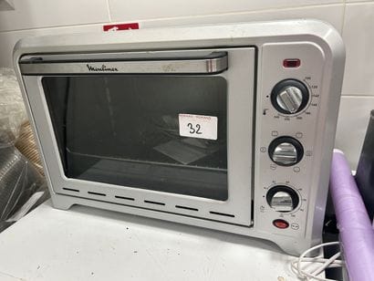 1 four électrique MOULINEX Optimo 39-8

(Lot...
