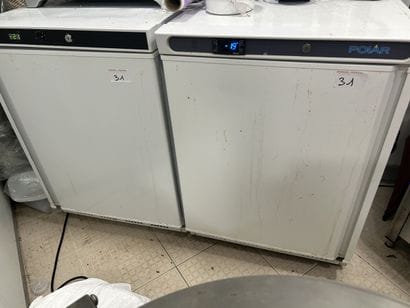 Lot de 2 petits congélateurs, 1 de marque...