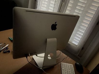 APPLE 
Ordinateur iMac, EMC n° 2428, n° de...