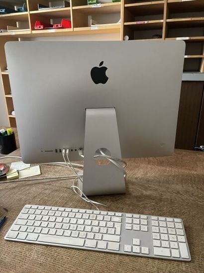 APPLE
Ordinateur iMac modèle A1418, n° de...