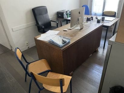 Ensemble de mobilier de bureau comprenant:
-...
