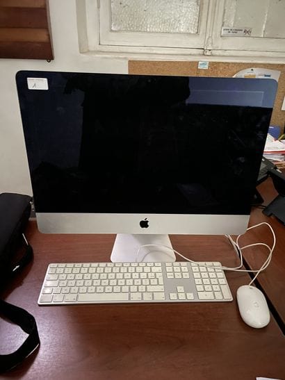 APPLE
Ordinateur iMac modèle A1418, n° de...