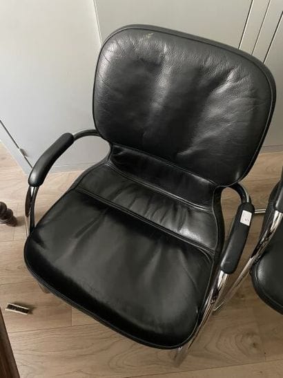 STRAFOR pour STEELCASE - Division Sièges
3...