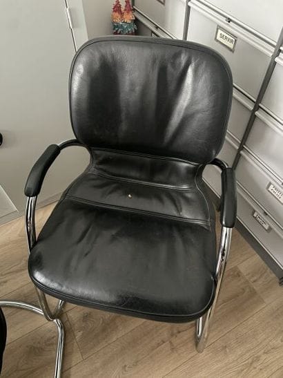 STRAFOR pour STEELCASE - Division Sièges
3...