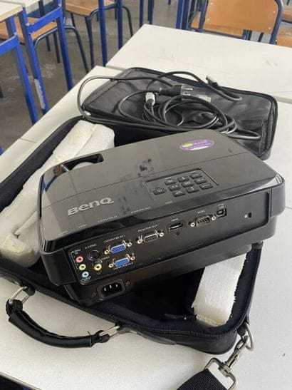 Vidéoprojecteur BENQ modèle TW519, n° de...