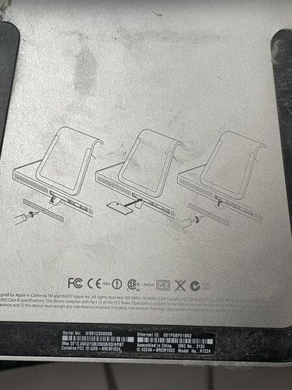 APPLE
Ordinateur iMac modèle A1224, n° de...