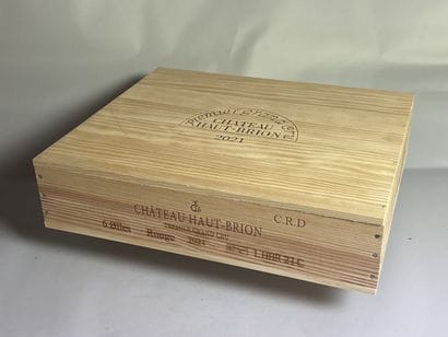 6 Bouteilles, Château HAUT BRION - 2021 1er...