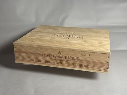 6 Bouteilles, Château HAUT BRION - 2021 1er...