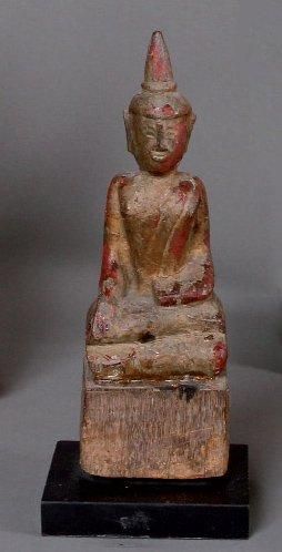 ASIE
BOUDDHA assis en Bhumisparsha Mûdra...