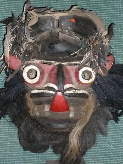 AFRIQUE
MASQUE Gueré Wobé polychrome. Sa...