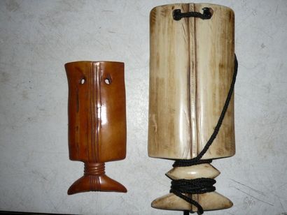 AFRIQUE
Lot: PENDENTIF Lobi en ivoire ancien...