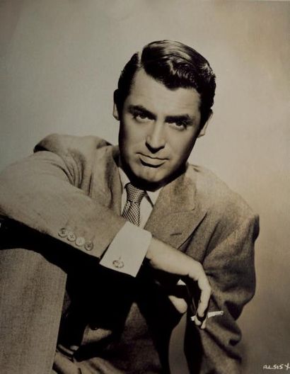 GRANT (Cary)
Portrait photographique par...