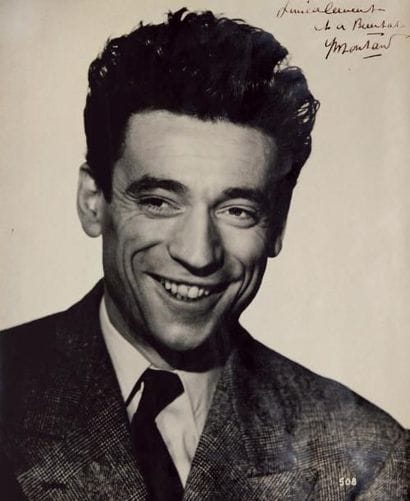 MONTAND (Yves)
Beau portrait photographique,...