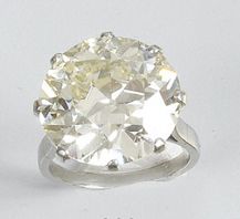 DIAMANT rond de taille brillant d'un poids...