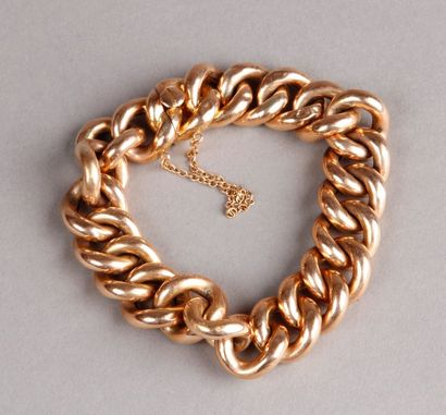BRACELET mailles gourmettes creuses en or...