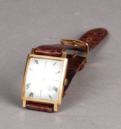 MONTRE-BRACELET d'homme, le boitier en or,...
