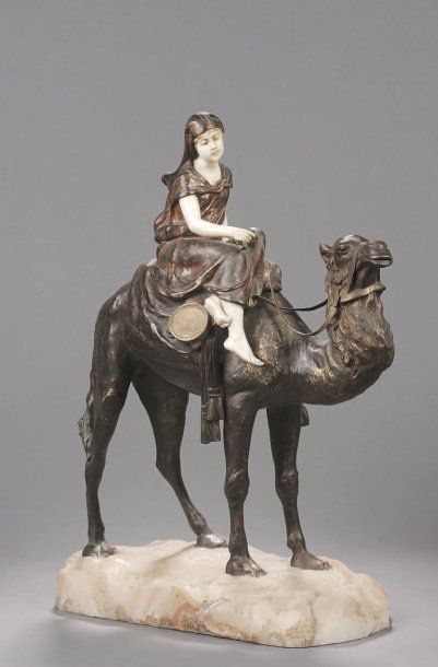 Antoine BOFILL (1875-1921).
Jeune femme assise...