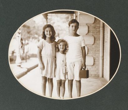 FAMILLE ROTHSCHILD La famille Rothschild...