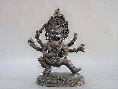 Divinité asiatique en bronze patiné
23 x...
