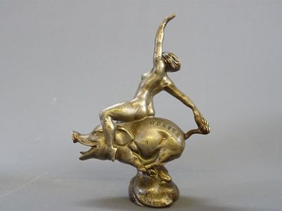 BINMORAN
Mascotte en bronze 