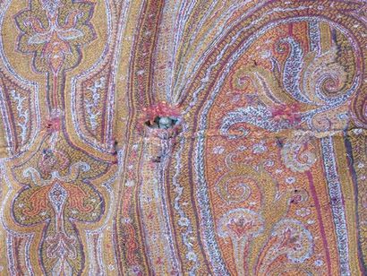 Grand cachemire tissé
300x156cm
Quelques...