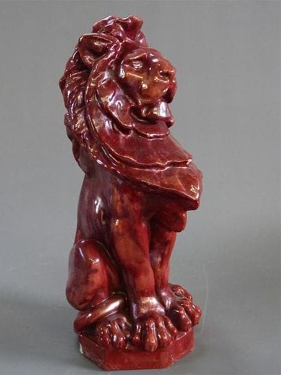 Emile MULLER (1823-1889) à Ivry
Lion en grès...